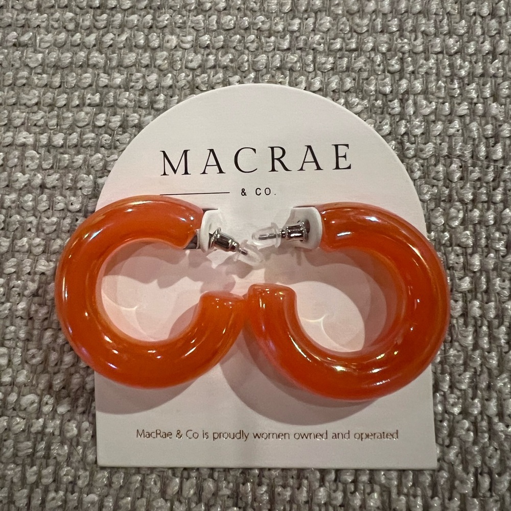 NWT Macrae & Co shiny orange resin hoops